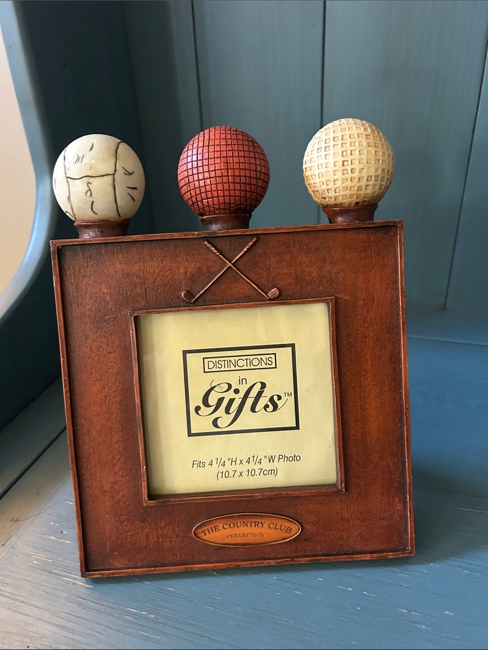 The Country Club Photo Frame in Brown with Red and Cream Accents 7 x 9” - New